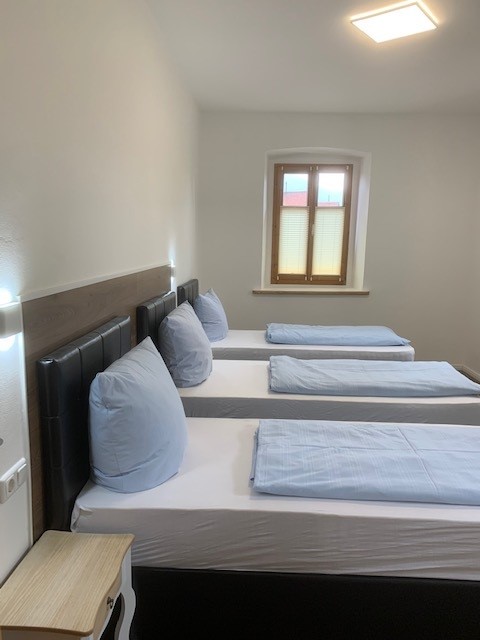 gasthof-loewen-zimmer-3-1.jpg